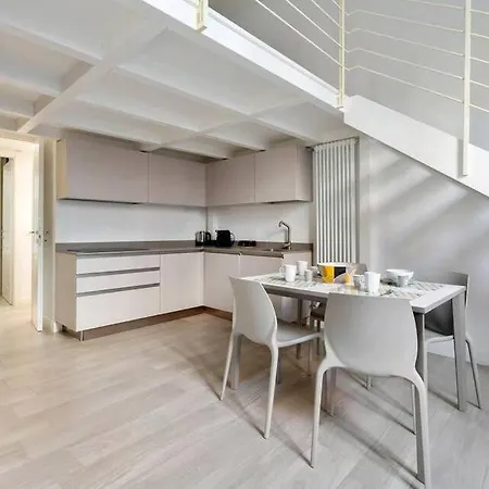 Luxury Duplex Corso Magenta Milano 3Pax-Wifi Apartment Exterior photo